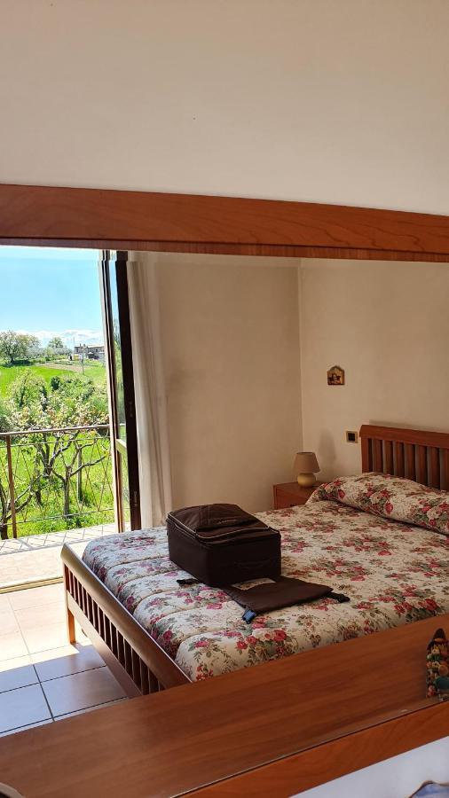 Casa Ciuffina Bed & Breakfast Civitella Casanova Dış mekan fotoğraf