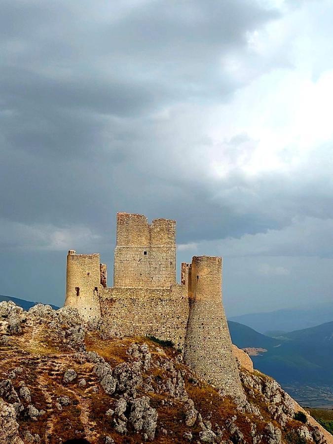 Casa Ciuffina Bed & Breakfast Civitella Casanova Dış mekan fotoğraf